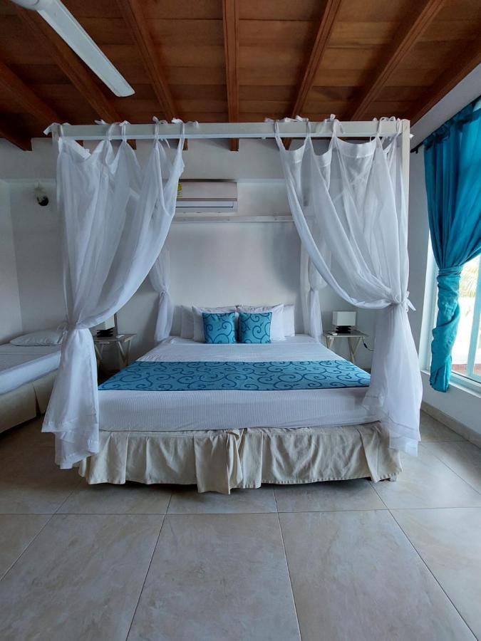 Hotel 3 Banderas Manzanillo Del Mar Cartagena Ngoại thất bức ảnh