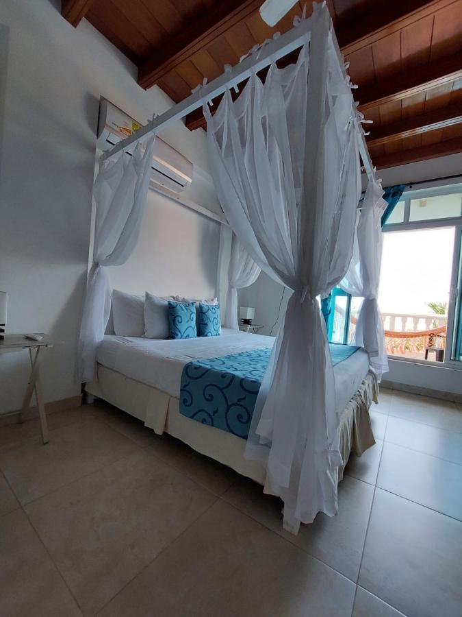 Hotel 3 Banderas Manzanillo Del Mar Cartagena Ngoại thất bức ảnh